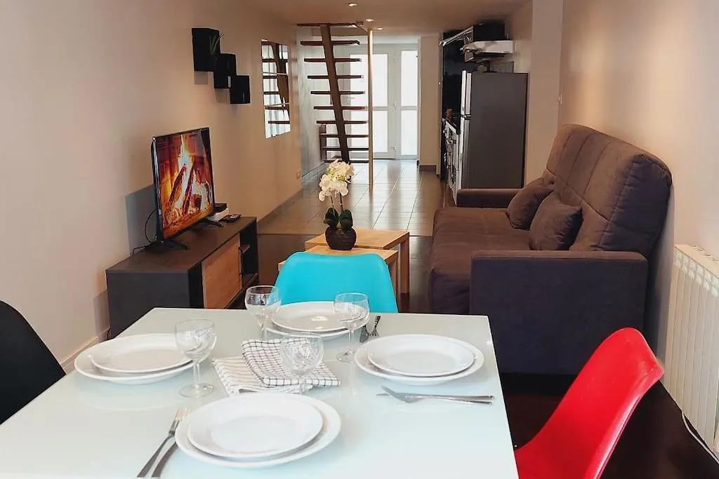 Loft/Duplex Villeurbanne, Charpennes/Gratte-Ciel 0*, Villeurbanne